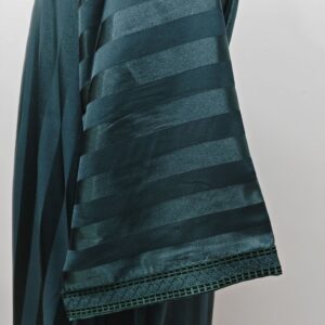 Loose and casual Middle Eastern Muslim style men's three-quarter sleeve robe, Arab casual men's long robe